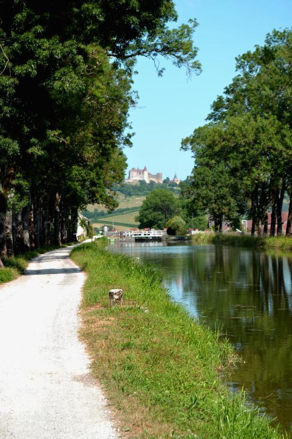 Domaine De Vandenesse Et Spa Экстерьер фото