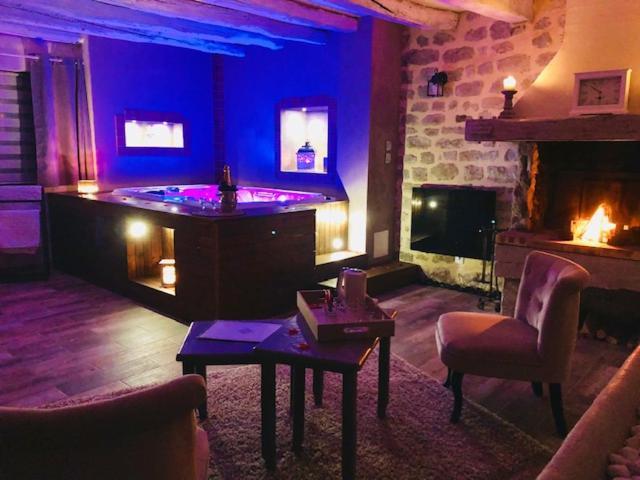 Domaine De Vandenesse Et Spa Экстерьер фото