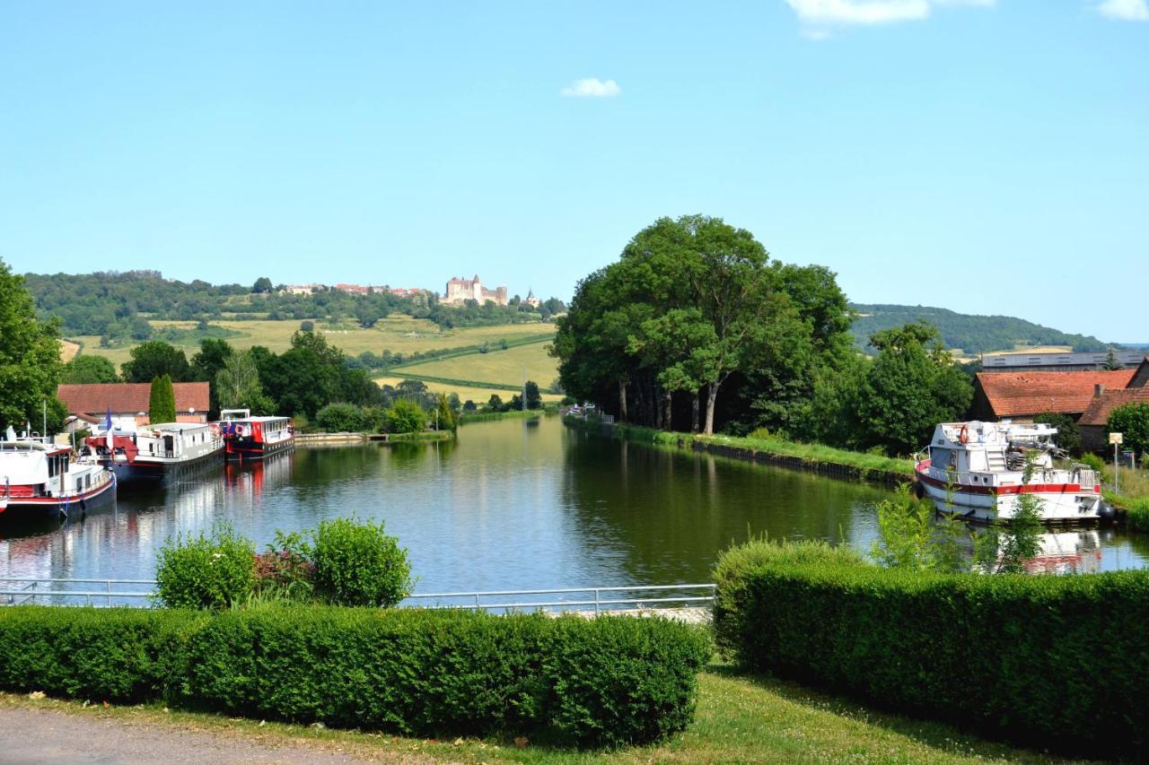 Domaine De Vandenesse Et Spa Экстерьер фото